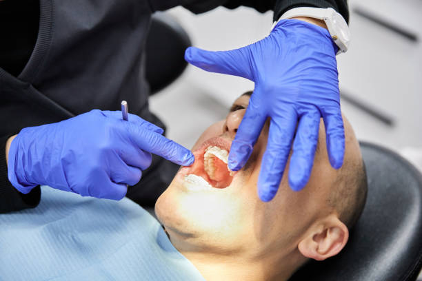 Best Cracked Tooth Emergency Dentist  in Wareham Center, MA